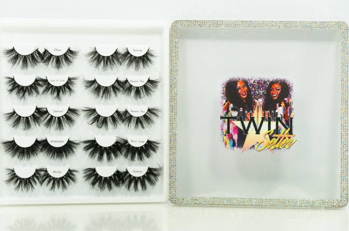 Dramatic 25mm Collection Lash Book